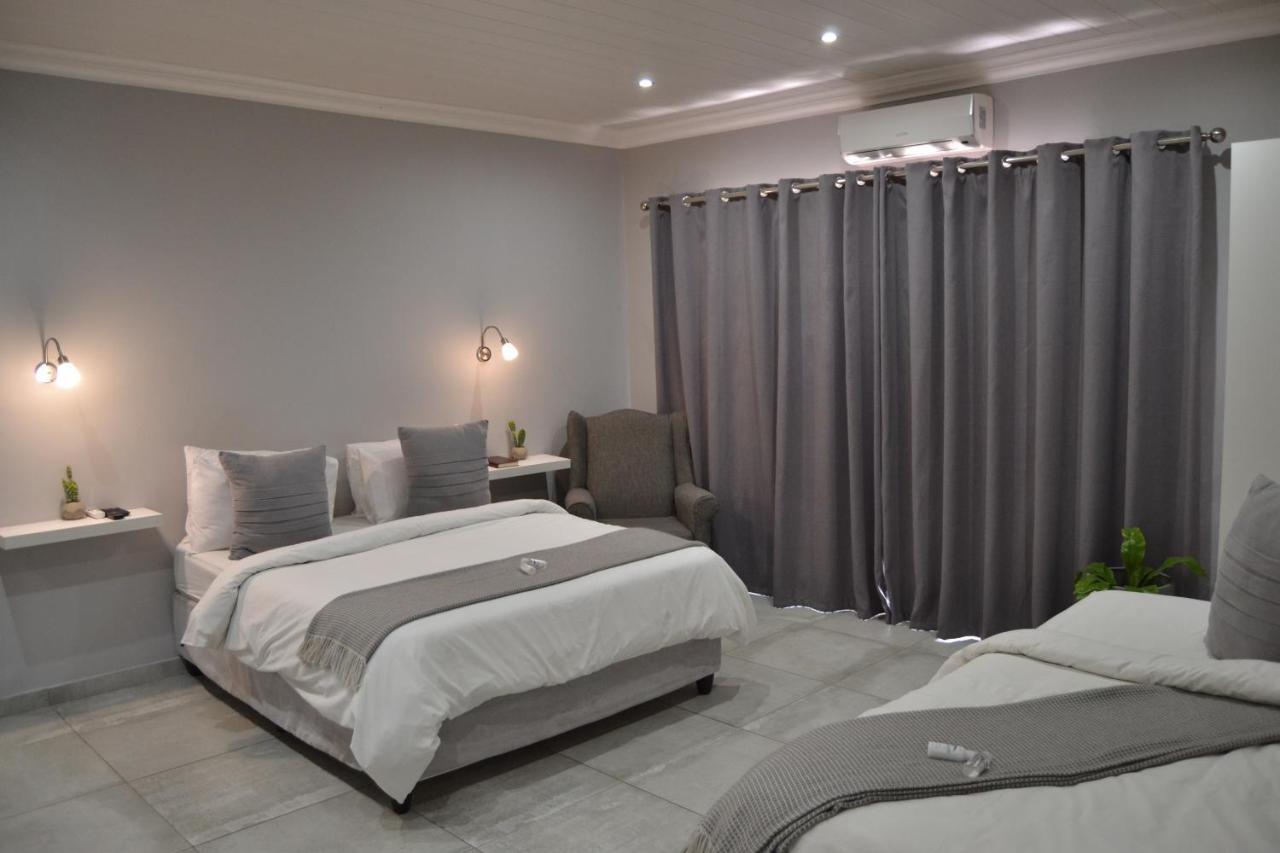 African Sands Guesthouse Load Shedding Free 블룸폰테인 외부 사진