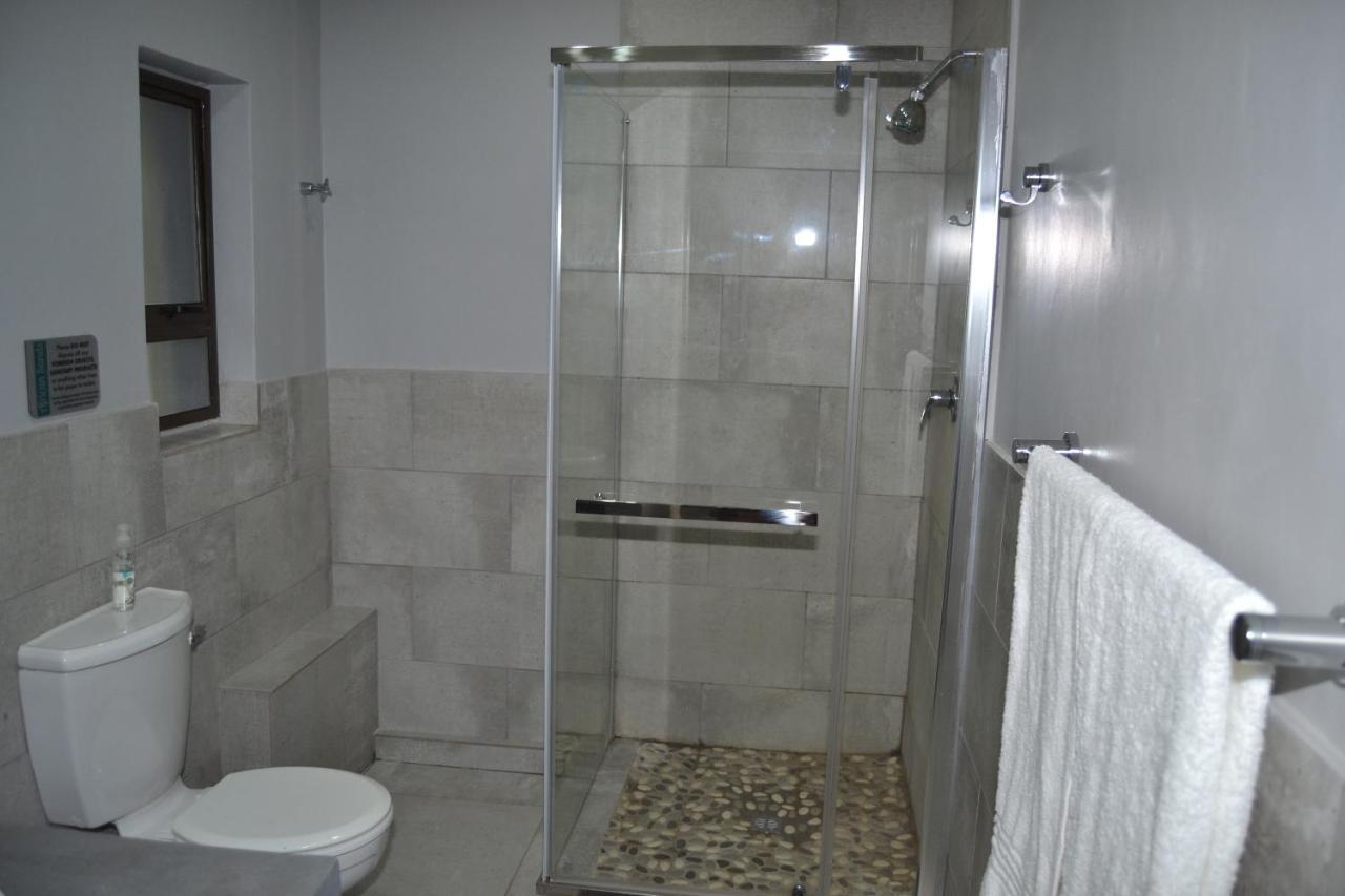 African Sands Guesthouse Load Shedding Free 블룸폰테인 외부 사진