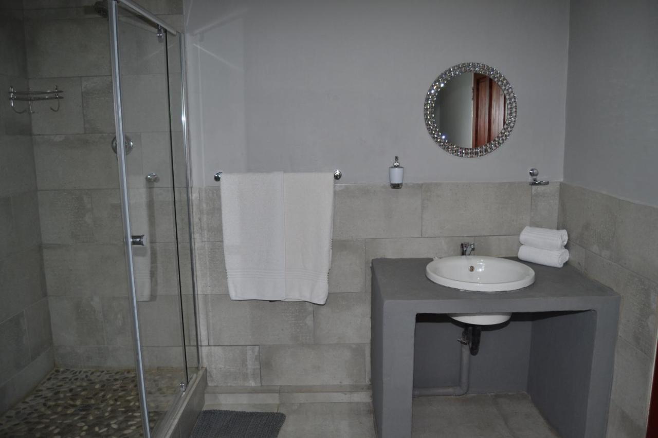 African Sands Guesthouse Load Shedding Free 블룸폰테인 외부 사진